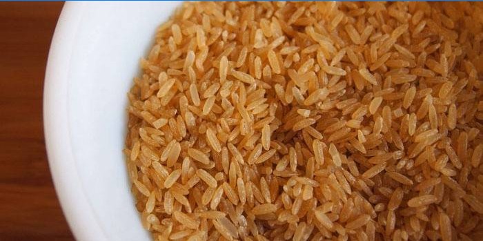 Plaat pruunist riisist