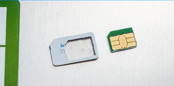Nano-SIM-kaart nutitelefoni või iPhone'i jaoks