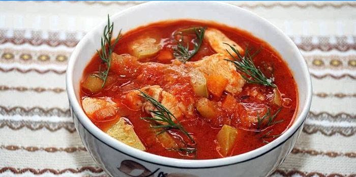 Paks supp tomatite ja kanaga