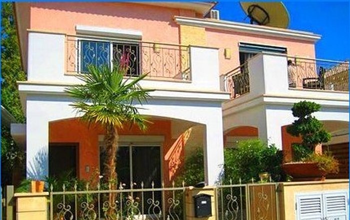 Kinnisvara Küprosel - majutus Vahemere kõige maalilisemas ja populaarseimas nurgas