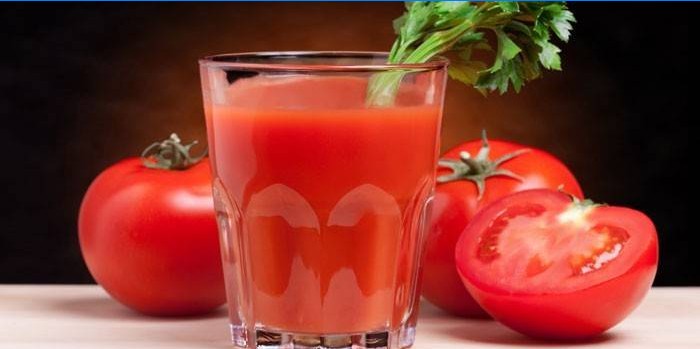 Tomatimahl klaasis